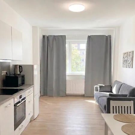 Apartamento Modern Near Metro, Pankrác